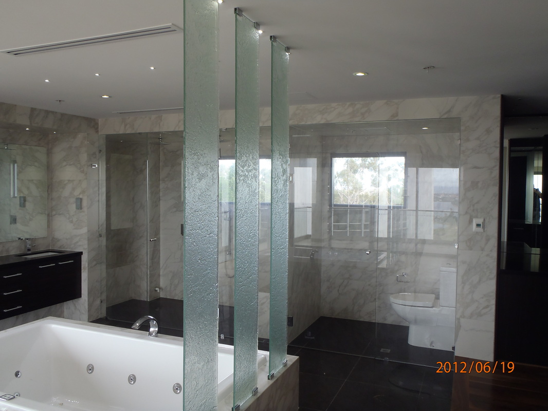Shower Screens And Mirrors